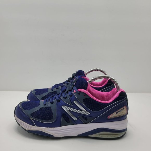 New Balance 1540V2 Women's Running Shoes Blue US Size 8.5 - Picture 2 of 8